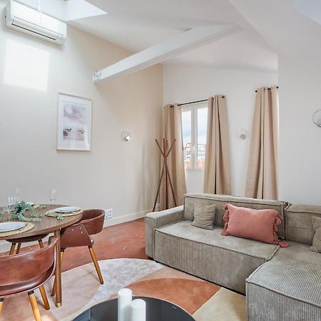 Apartement Montaigne George V By Studio Prestige Paris Exterior foto
